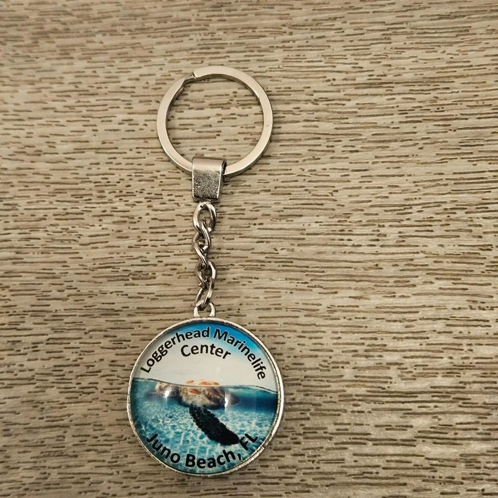 Loggerhead Marinelife Center Juno Beach Florida Keychain with sea turtle graphic